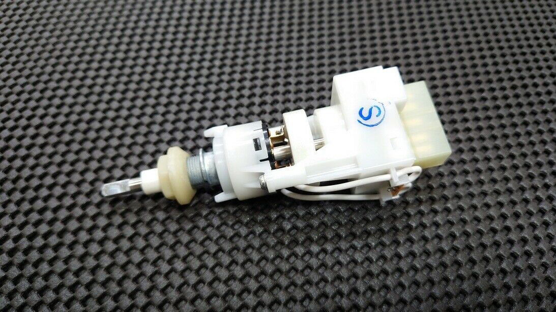 TOYOTA LEVIN TRUENO AE86 Genuine Light Control Switch Assy New OEM Parts