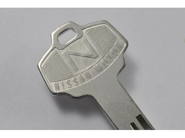 Nissan  Blank Metal Master Spare Key KEY00-00066 Set Of 3 New ★