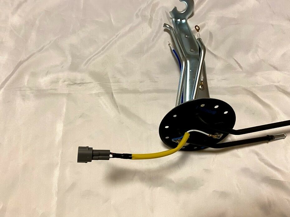 TOYOTA Genuine JZA70 SUPRA MK3 SOARER MZ20 1JZ-GTE Fuel Pump Bracket 23206-70370