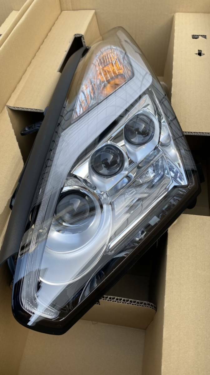 Nissan Genuine R35 GT-R LED Headlights Lamps Left & Right Set New ★