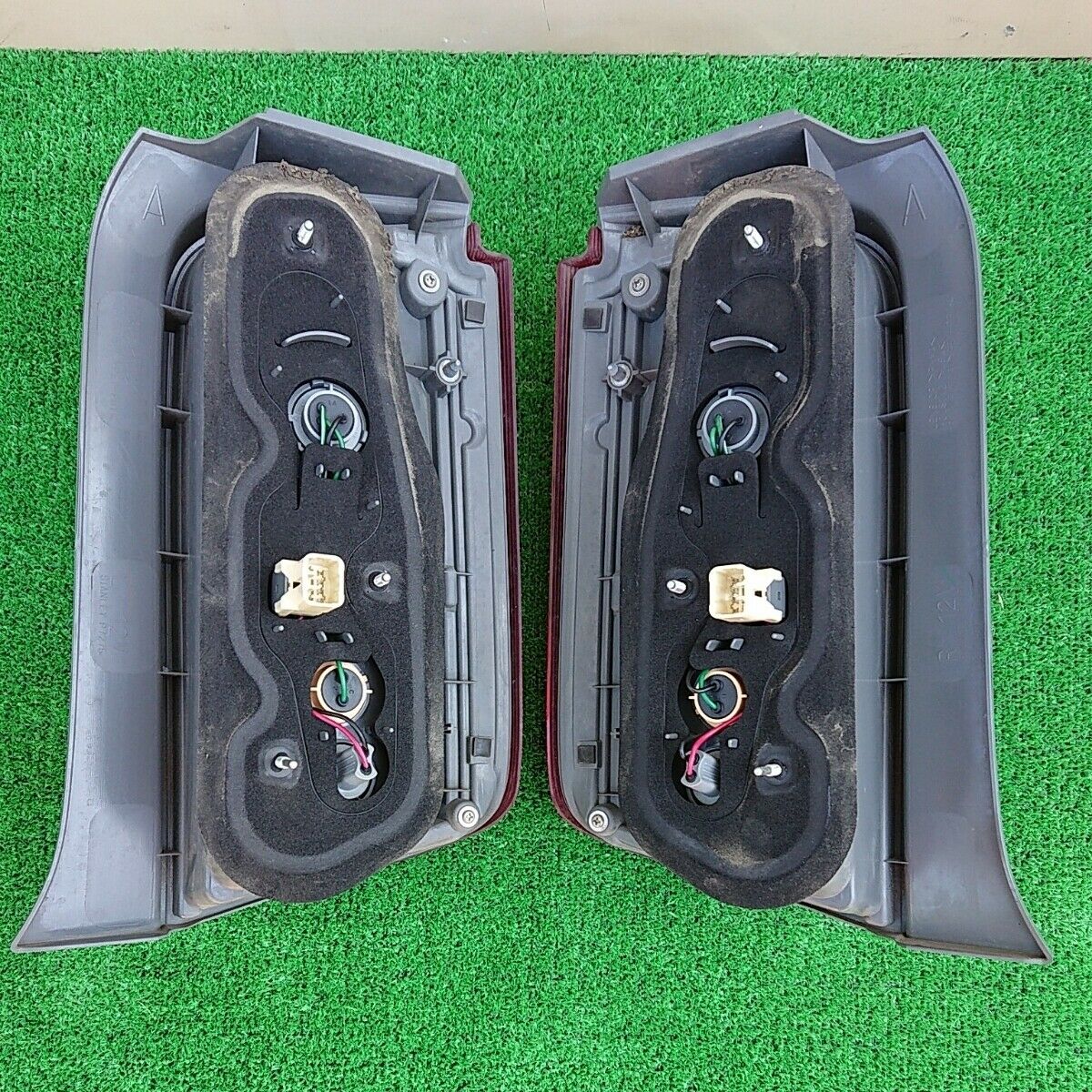 Toyota Genuine Corolla Rumion NZE151N Scion xB Taillights  Set ★