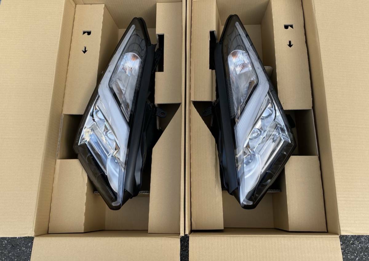 Nissan Genuine R35 GT-R LED Headlights Lamps Left & Right Set New ★