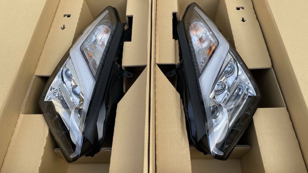 Nissan Genuine R35 GT-R LED Headlights Lamps Left & Right Set New ★